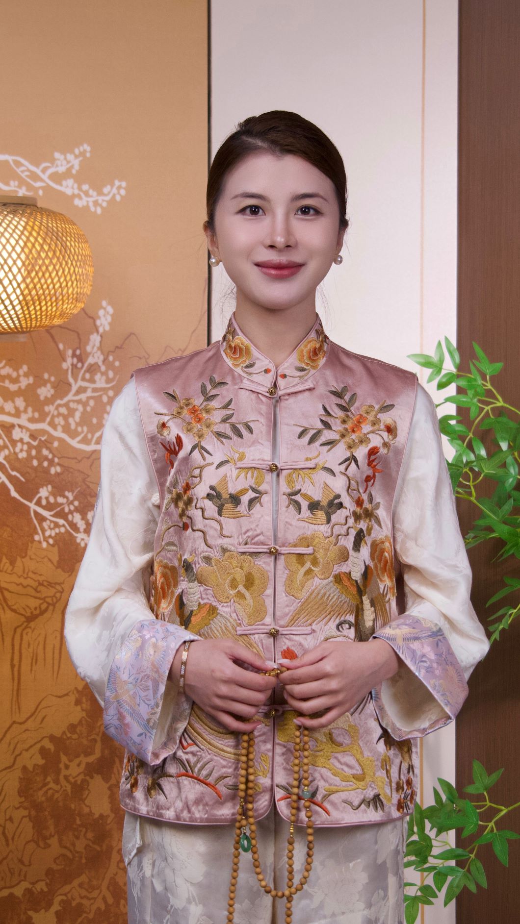 古月茗里【粉影琼姿】新中式粉色双凤吉祥重工刺绣金色盘扣立领马甲