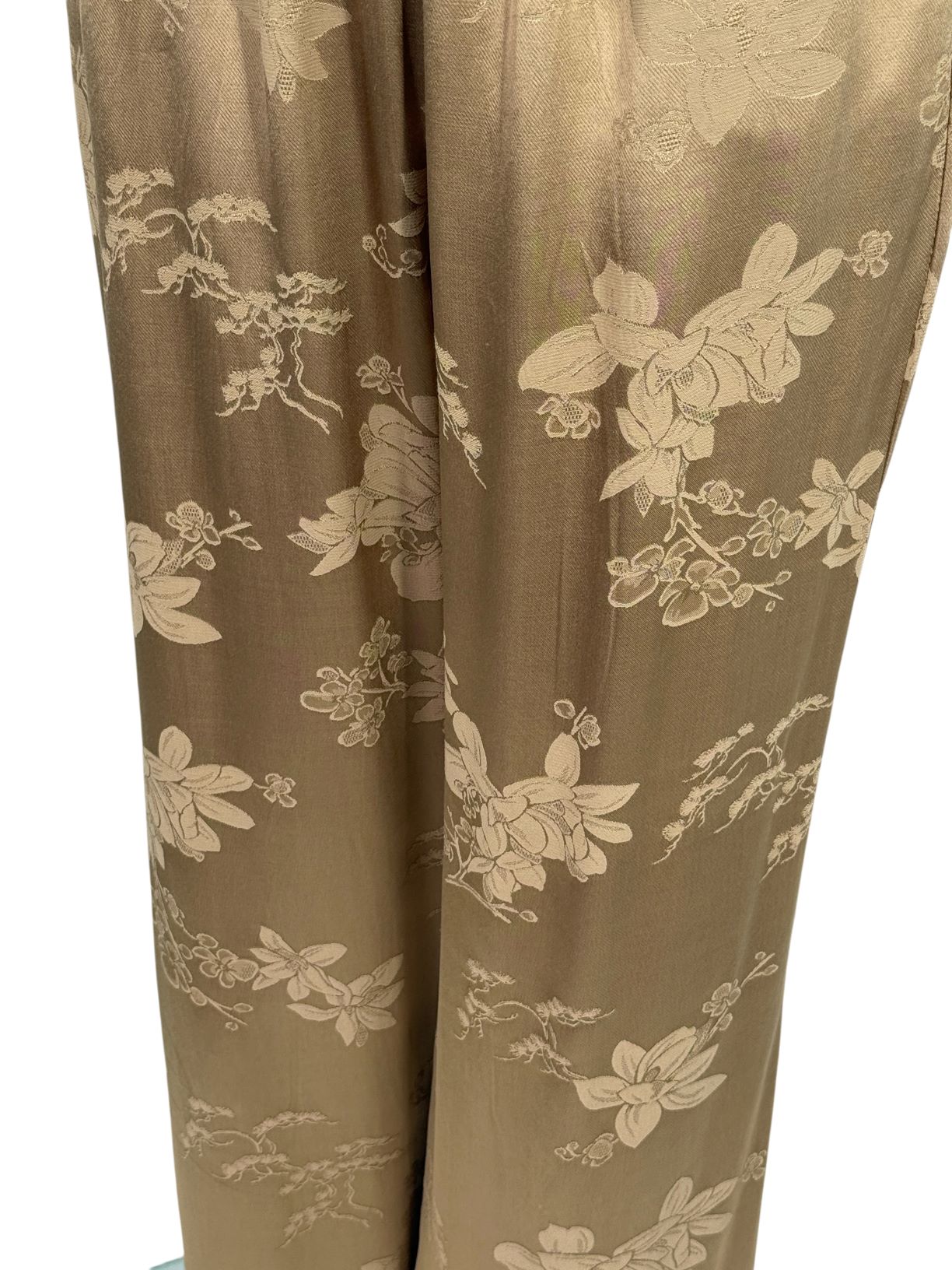 古月茗里【琥珀绣韵】新中式金咖色暗纹提花弹力松紧腰直筒裤