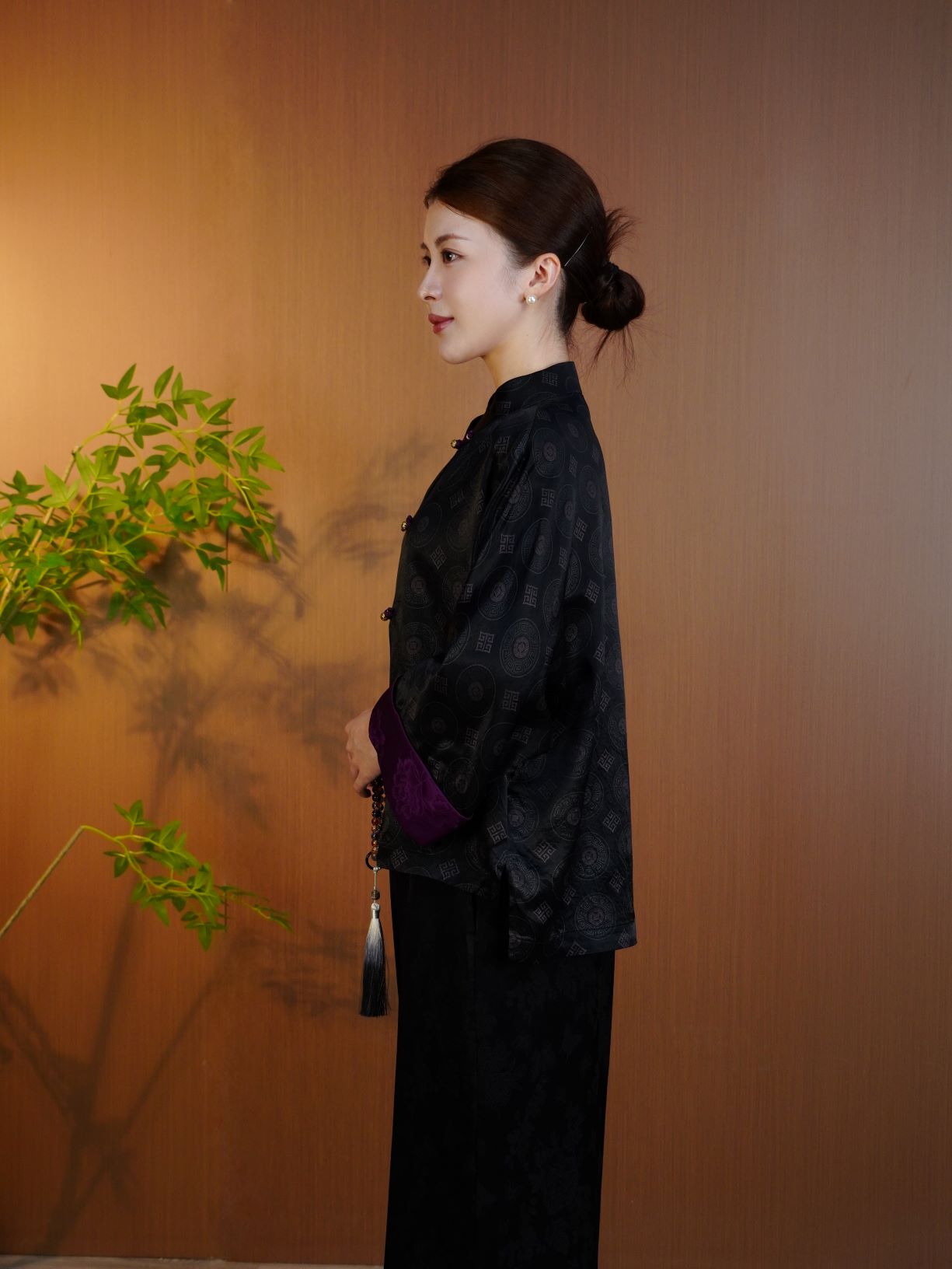 古月茗里【招财进宝】新中式醋酸香云纱铜钱印花紫色拼袖立领九分袖上衣外套