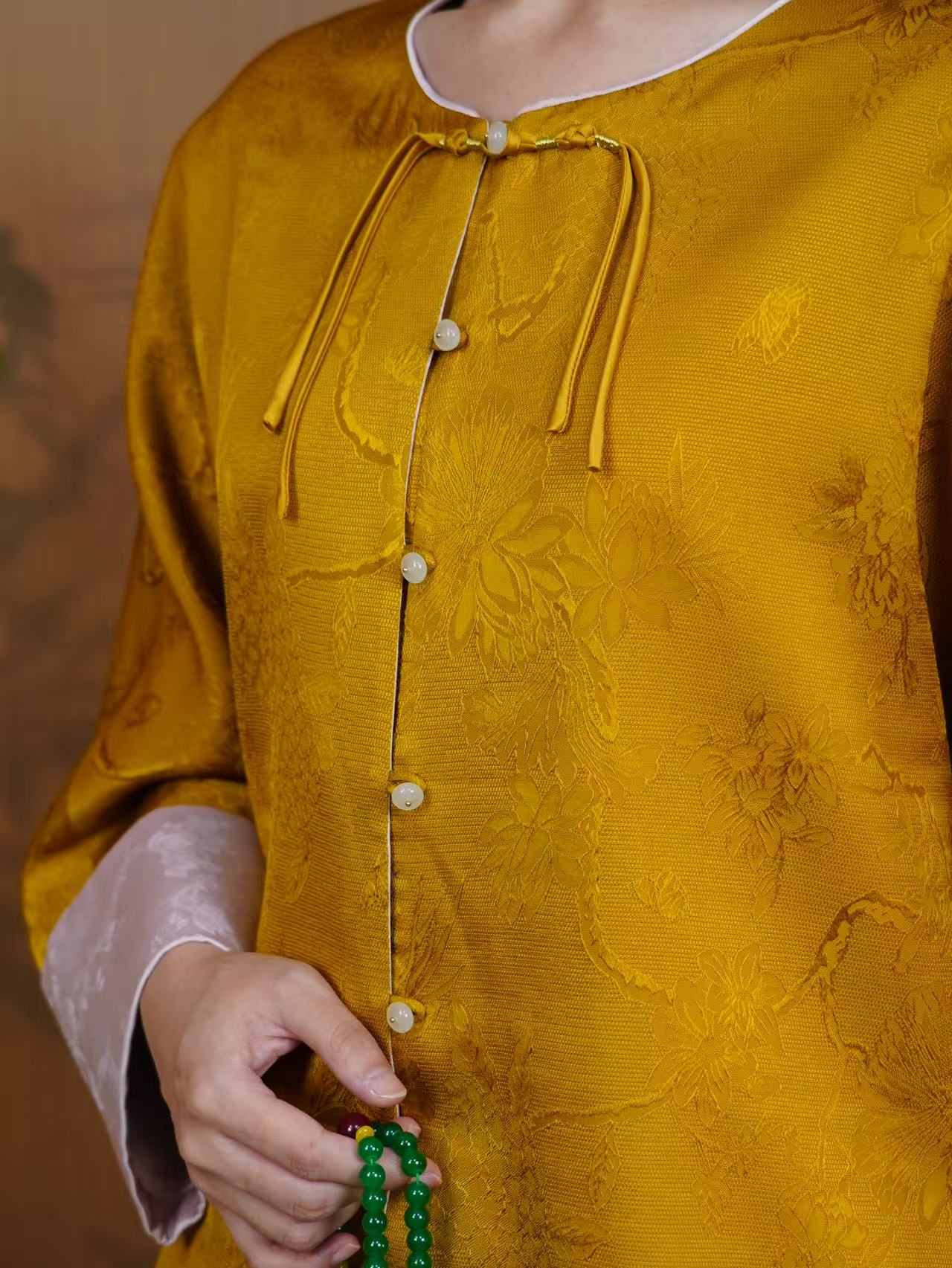 古月茗里【金纹承衣】新中式超显白黄色花罗双面可穿圆领流苏盘扣九分袖外套