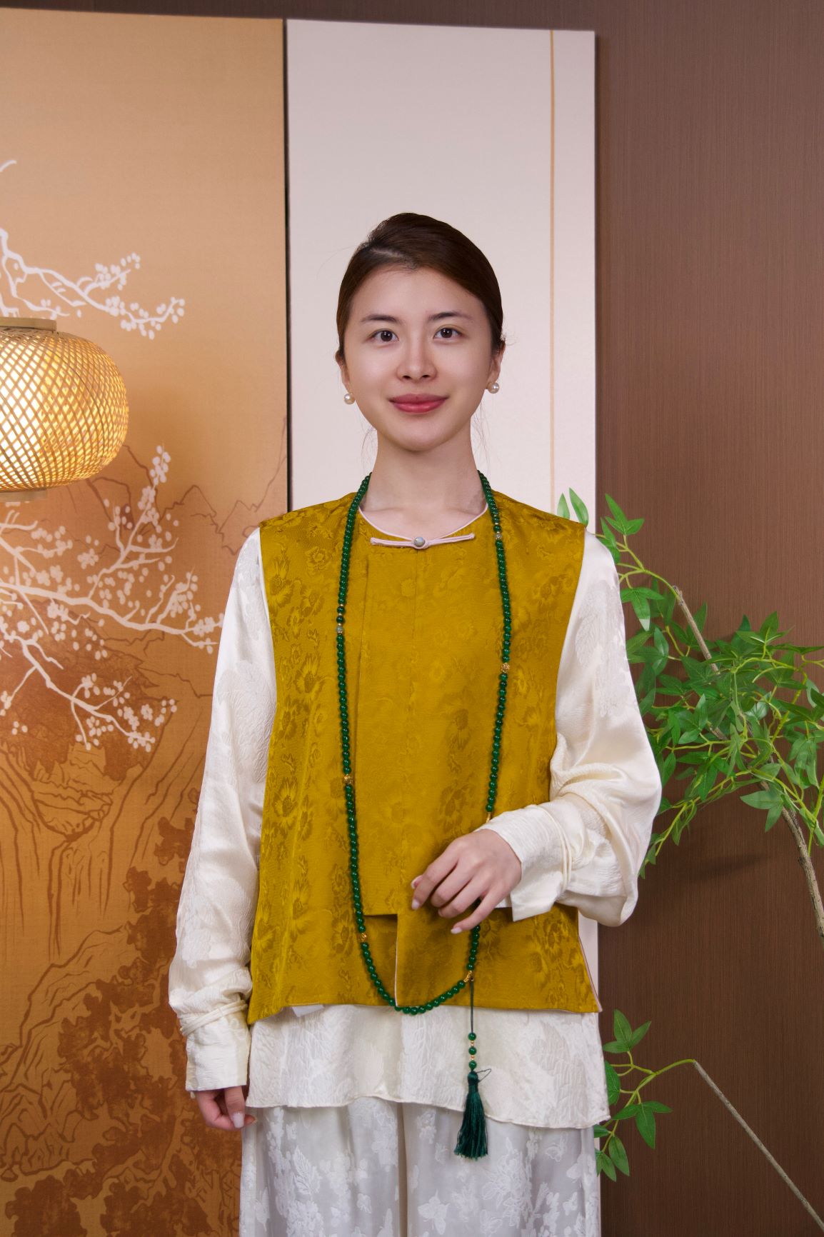 古月茗里【金辉焕裳】新中式老钱风金色暗纹提花盘扣圆领马甲