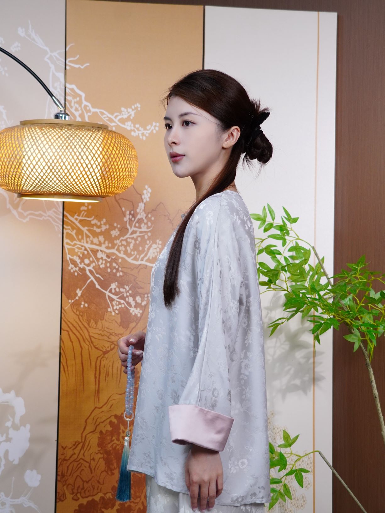 古月茗里【烟屿织蓝】新中式雾霾蓝暗纹提花圆领斜襟盘扣粉色拼袖春夏款上衣