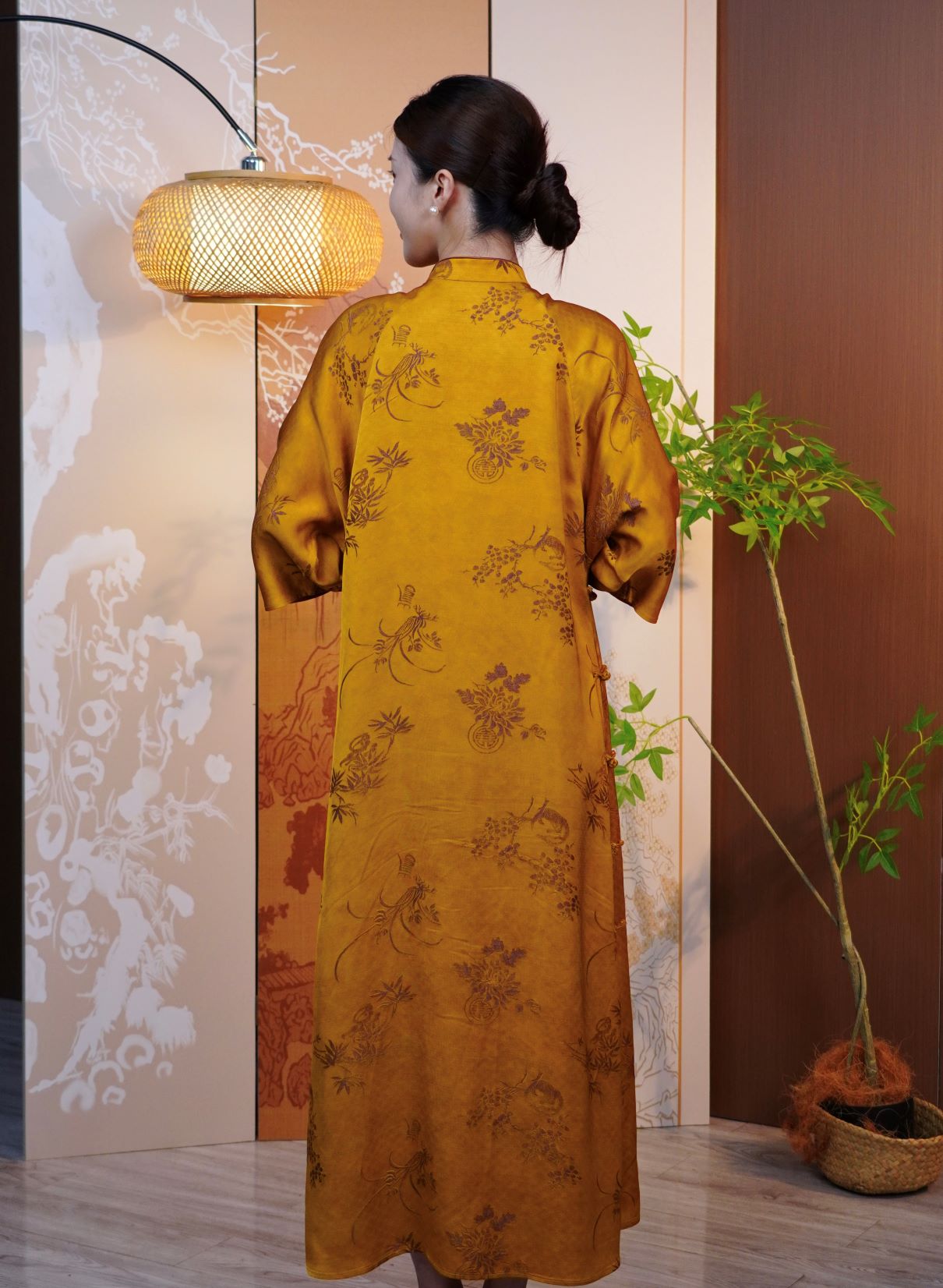 古月茗里【云锦金章】新中式香云纱提花斜襟盘扣可敞开两穿长袍