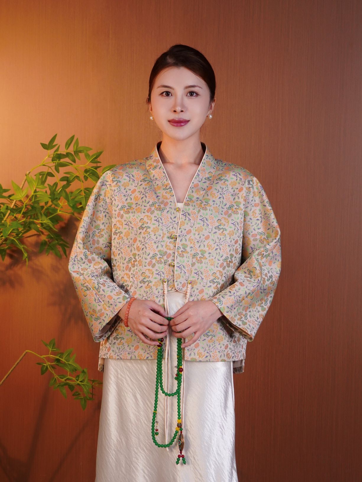 古月茗里【花蹊拾翠】新中式设计感和风宋锦下摆不规则流苏长袖外套