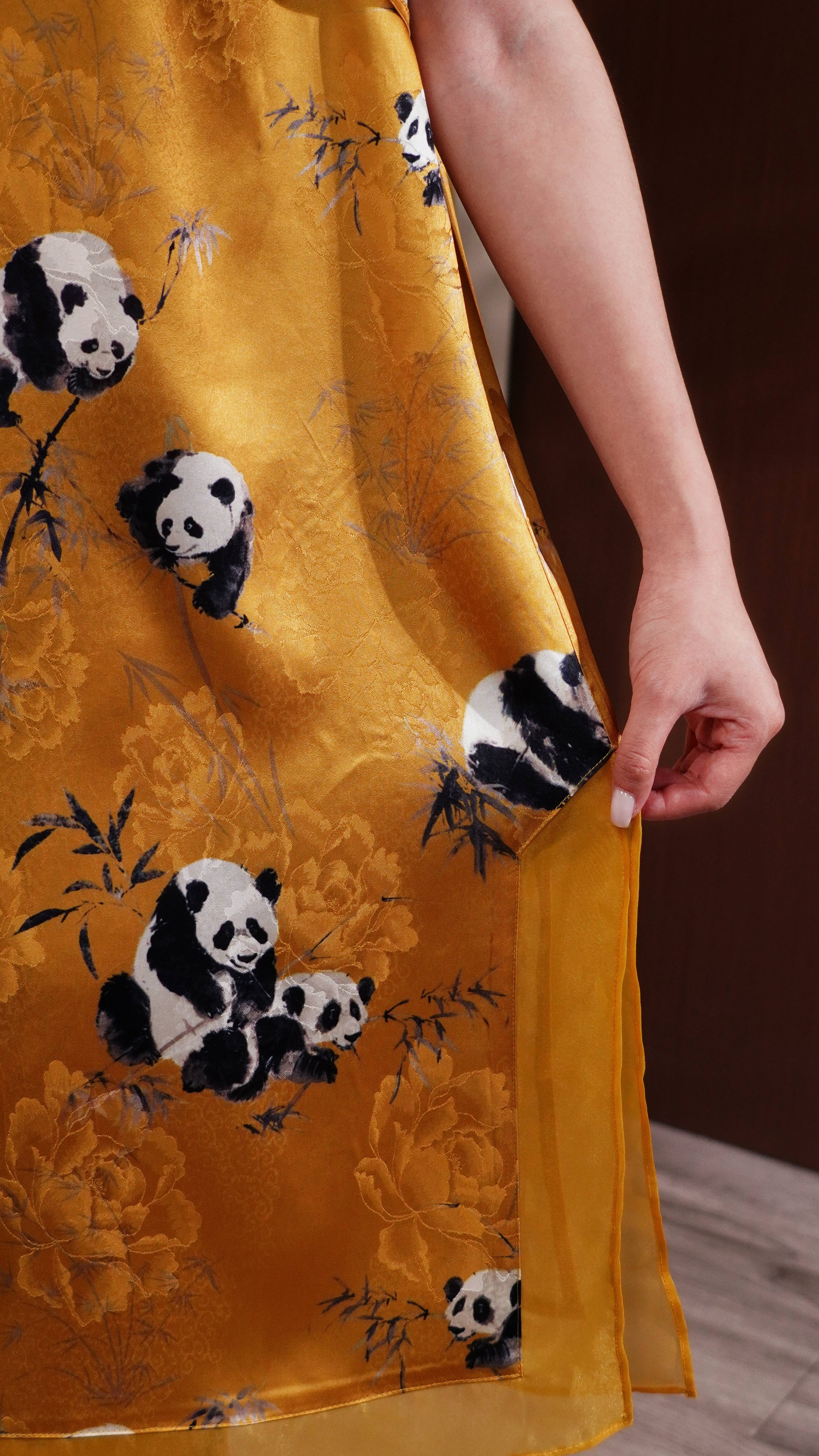 古月茗里【金缕玄团】新中式国风金色熊猫印花盘扣高级感套装