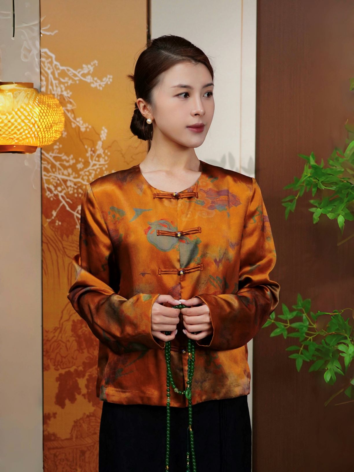 古月茗里【鎏云绘岫】新中式老钱风提花盘扣圆领复古外套