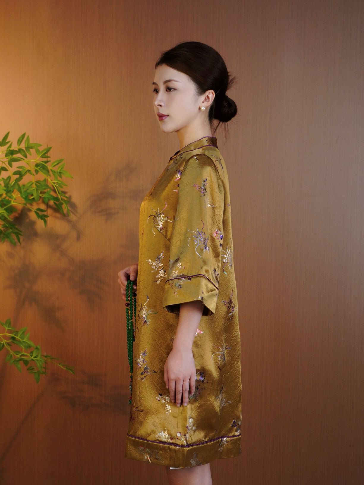 古月茗里【墨夜鎏星】新中式国风女装姜黄色醋酸印花连衣裙