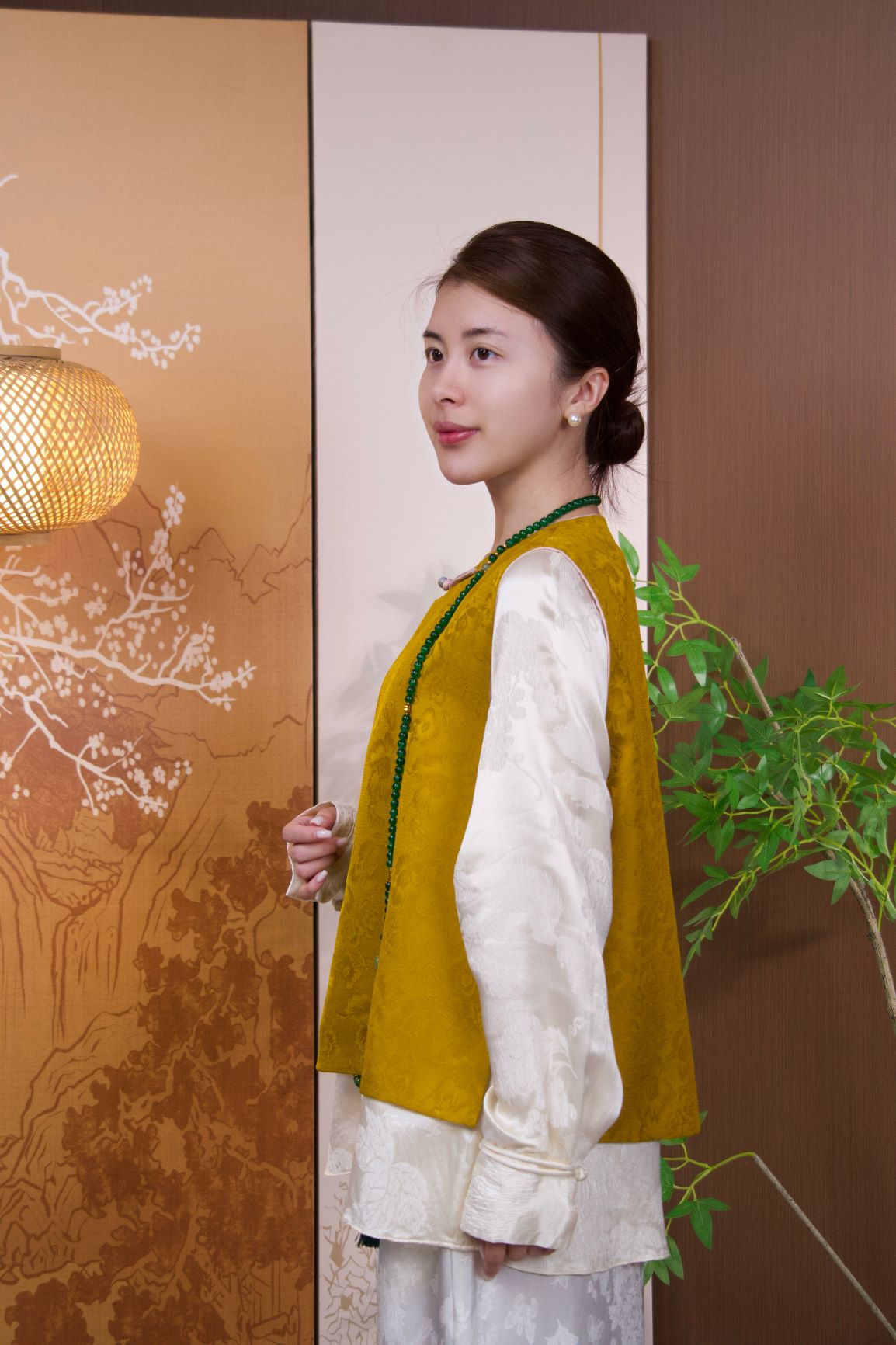 古月茗里【金辉焕裳】新中式老钱风金色暗纹提花盘扣圆领马甲