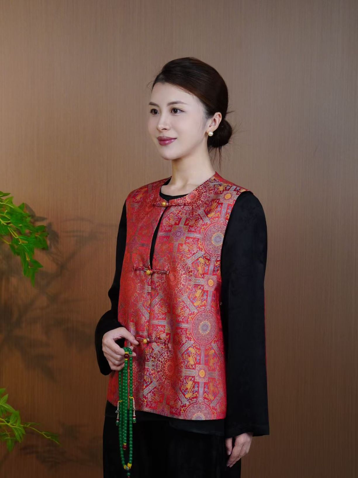 古月茗里【朱华承裳】新中式红色复古感两面穿盘扣圆领马甲